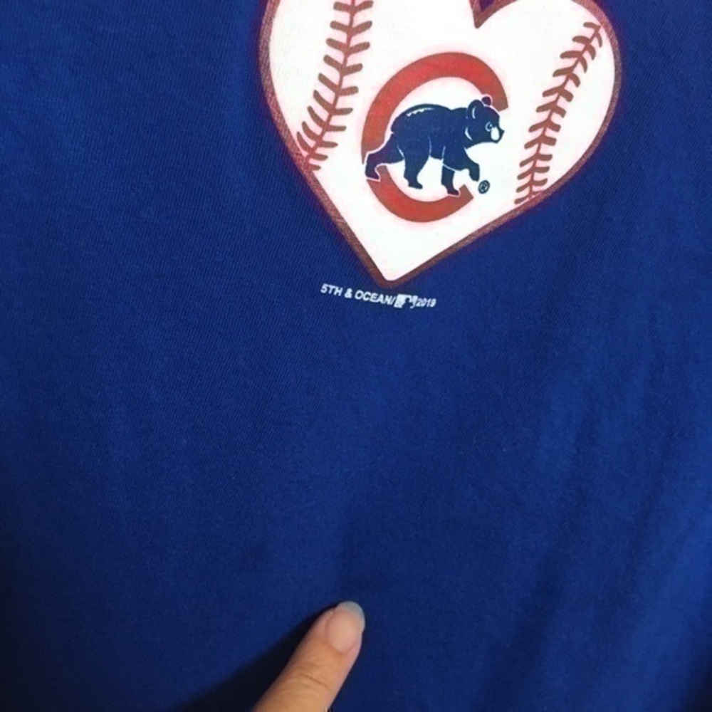 Chicago Cubs girl’s size XL T-shirt - Picture 4 of 13